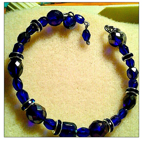 “Royalty” September sapphire crystal birthstone memory wire bracelet PRICE FIRM - Picture 6 of 6